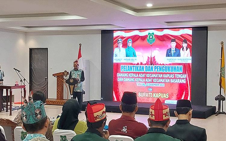 Ini Pesan Staf Ahli Bupati Kapuas Kepada Damang Kepala Adat Dua Kecamatan