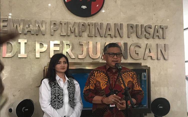 Hasto: Natal Perkuat Prinsip Kebangsaan
