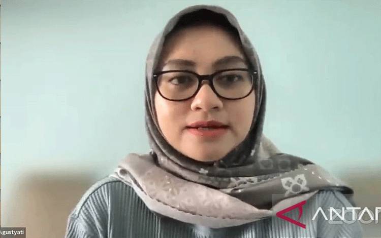 Perludem Kritisi Keberadaan Suporter di Belakang Paslon saat Debat