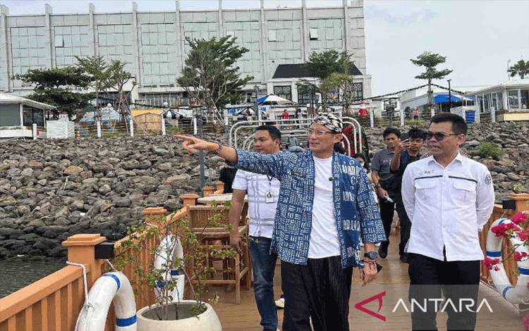 Sandiaga: Libur Natal-Tahun Baru Berkontribusi Ekonomi Rp120 triliun