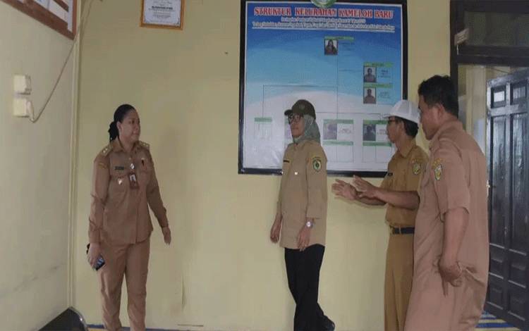 Pj Wali Kota Palangka Raya Ingatkan Pentingnya IKM Pelayanan Publik di Kelurahan