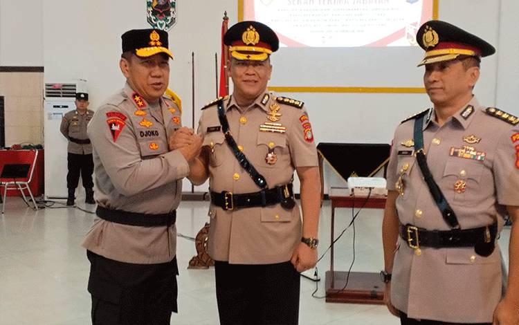 Kapolda Kalteng Pimpin Sertijab 16 Pejabat Utama