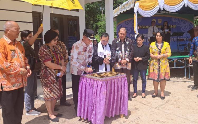 Bupati Gunung Mas Resmikan Calon Resort GKE Mihing Manasa