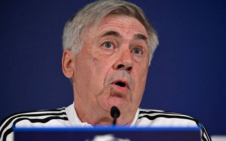 Ancelotti Tegaskan Real Madrid Tidak Akan Datangkan Bek Tengah Baru