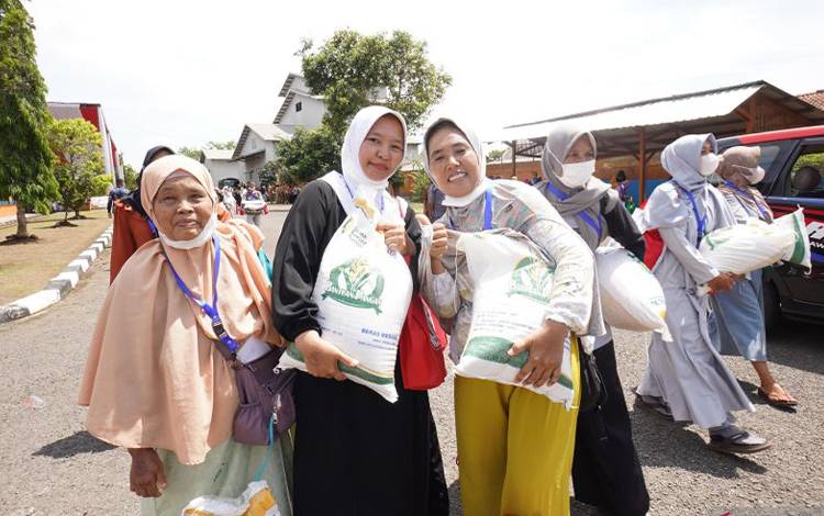 Bantuan Beras 2024 Bergulir Pakai Data Baru dengan 22 Juta Penerima