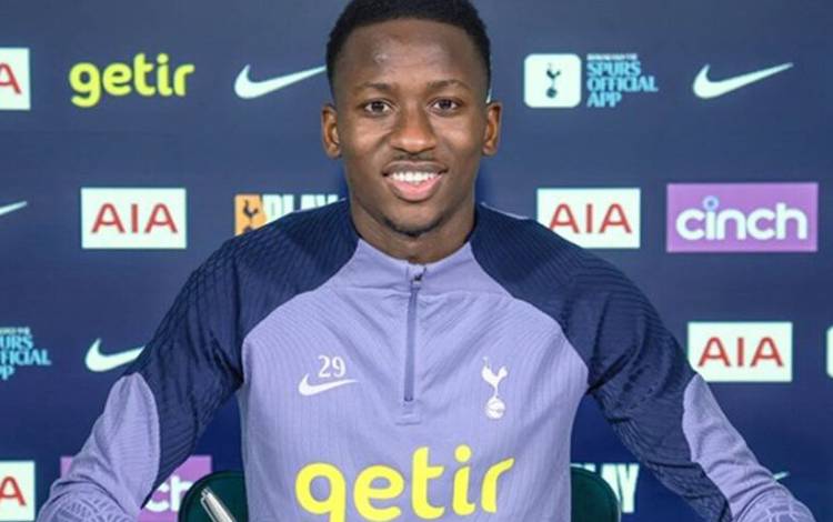 Tottenham Hotspur Perpanjangan Kontrak Pape Matar Sarr hingga 2030
