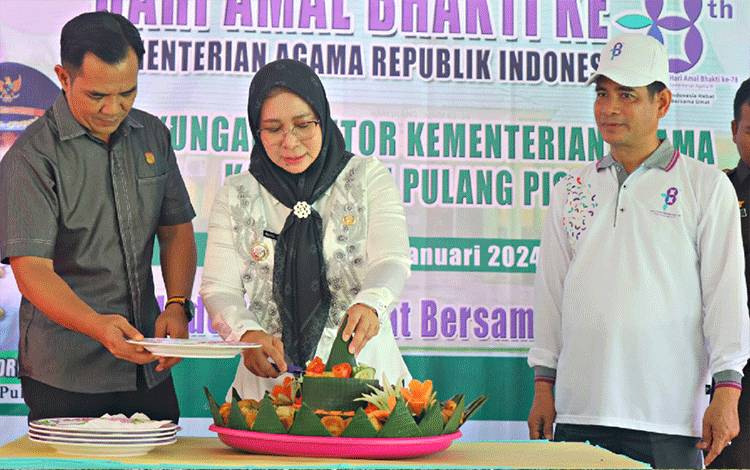 Pj Bupati Pulang Pisau Hadiri Peringatan Hari Amal Bhakti ke-78 Kementerian Agama