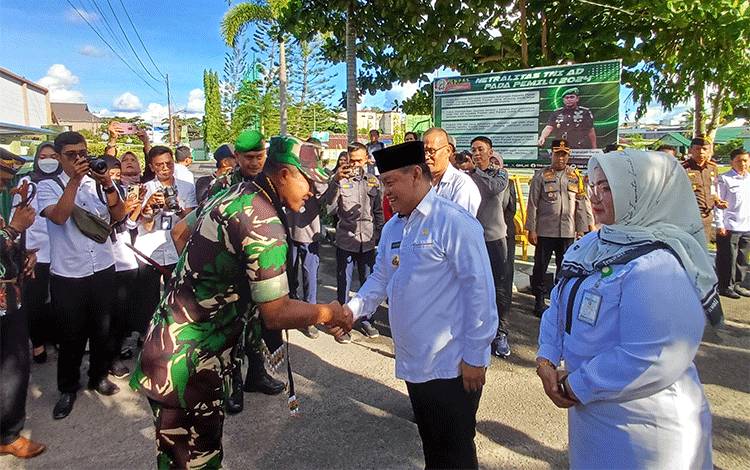 Bupati Kotim Sambut Kunjungan Danrem 102 Panju Panjung