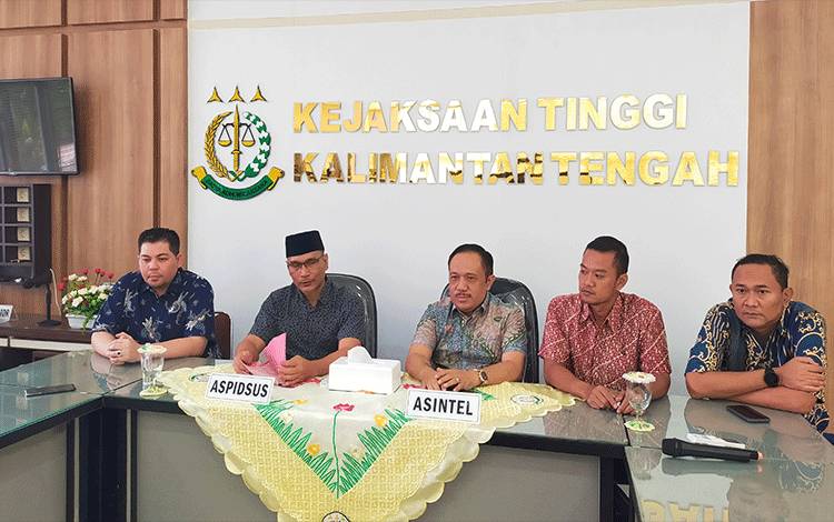 Kejati Kalteng Tetapkan Lima Tersangka Korupsi Dana BOK Dinkes Barsel, Dua Diantaranya Kepala Dinas