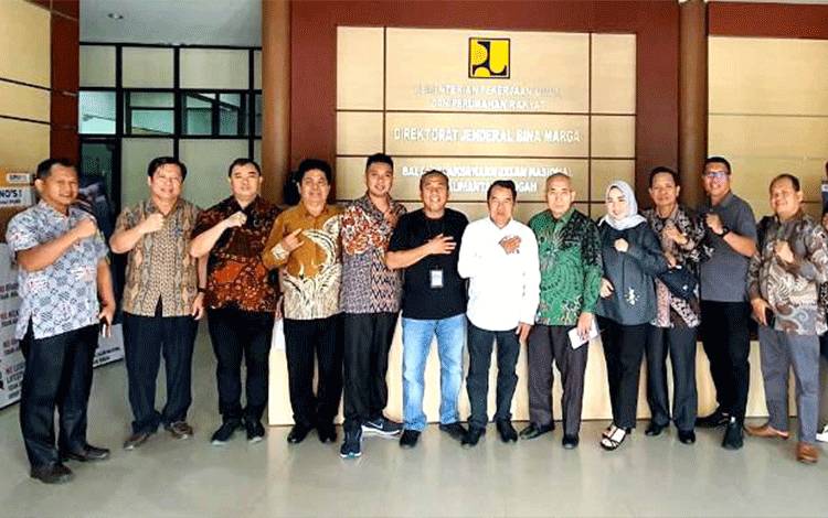 DPRD Barut Sampaikan Aspirasi Masyarakat Terkait Perbakan Jalan ke BPJN Kalteng