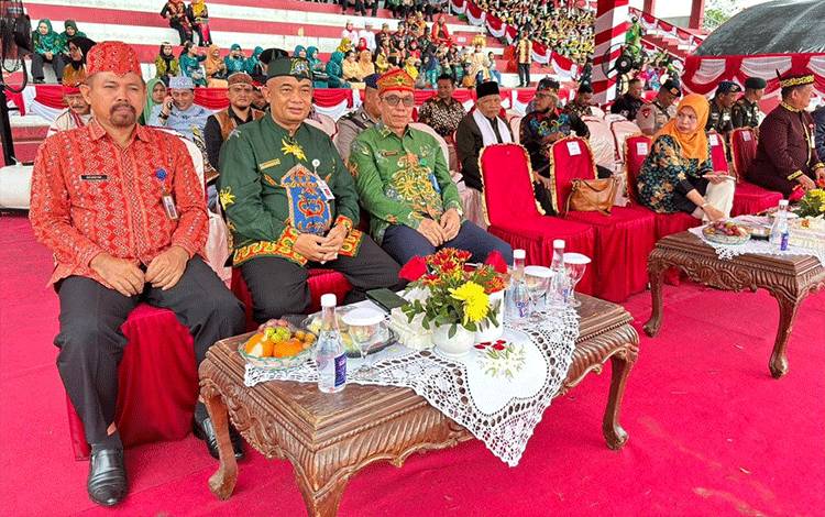 Asisten III Setda Seruyan Hadiri Upacara HUT ke-71 Kotim