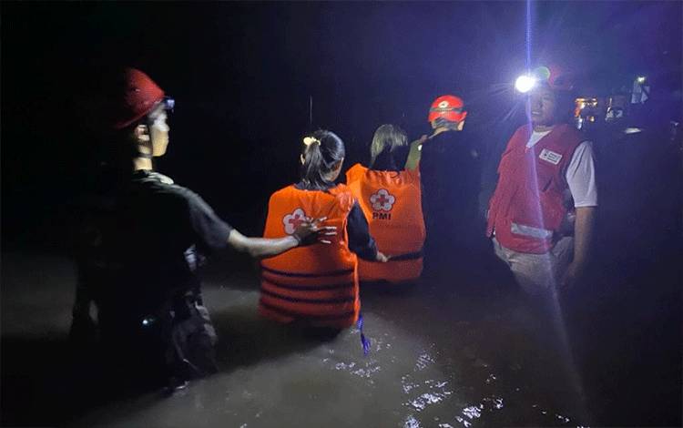 Banjir Kepung Pangkalan Bun, Puluhan Kawasan Tergenang