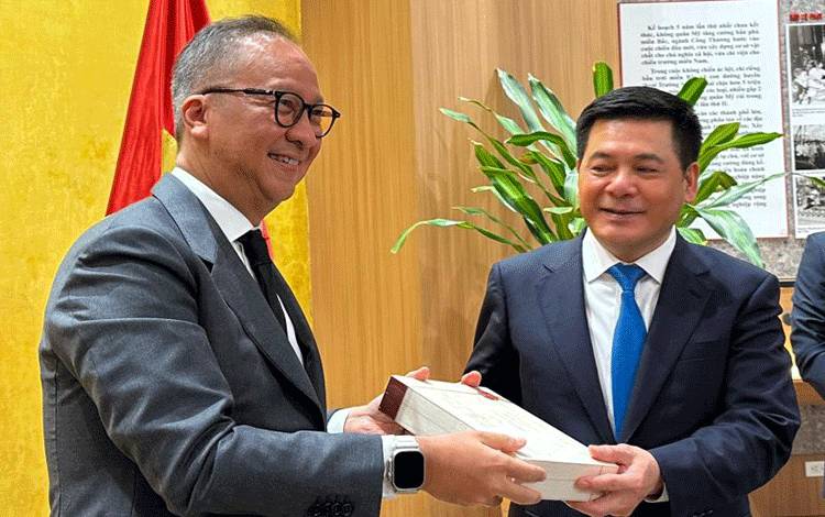 Menperin Undang Vietnam Kerja Sama Kembangkan Kendaraan Listrik