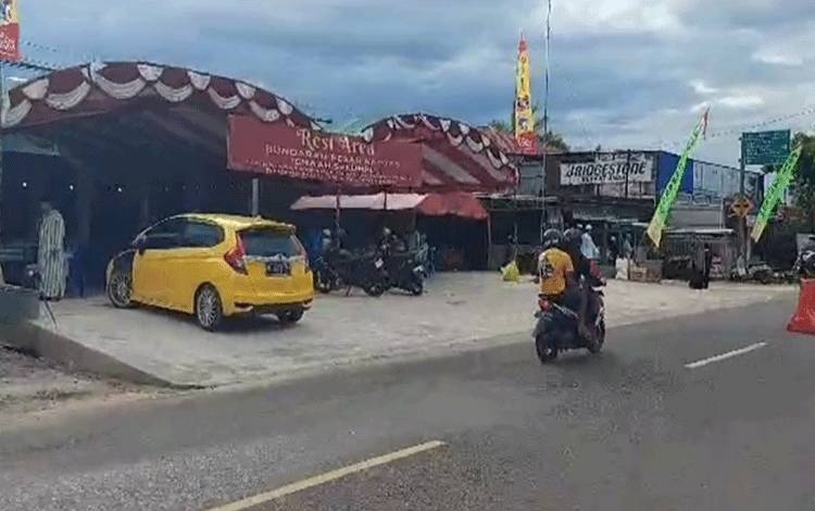 Gabungan Relawan Kapuas Sediakan Rest Area di Sekitar Bundaran Besar Bagi Jemaah Haul ke-19 Guru Sekumpul