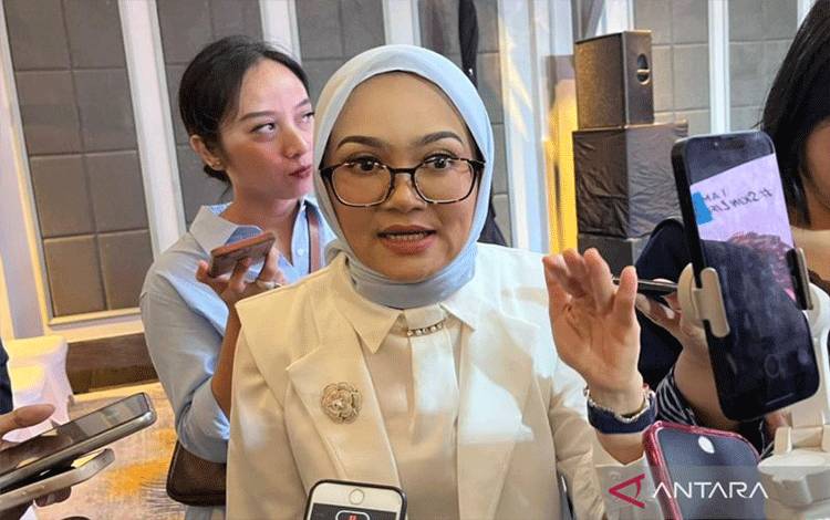 Apakah Memencet Jerawat Memperburuk Kondisi? Ini Kata Dokter