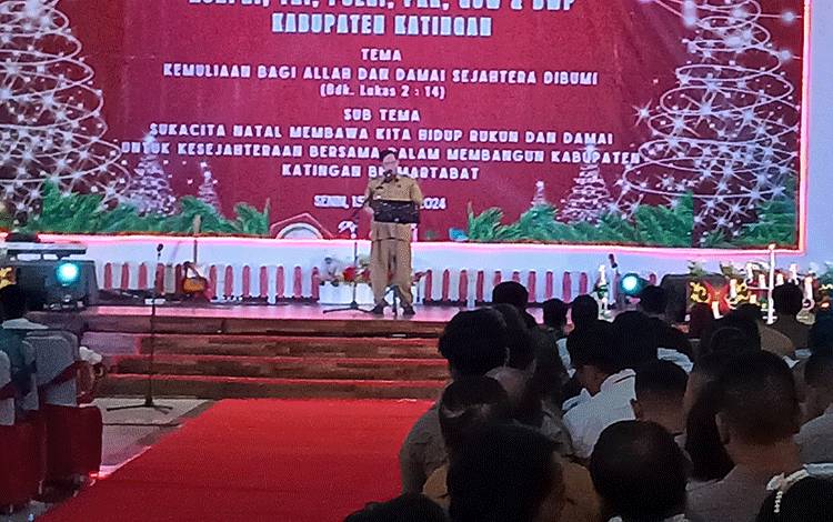 Pj Bupati Katingan Hadiri Natal Gabungan, Begini Harapannya