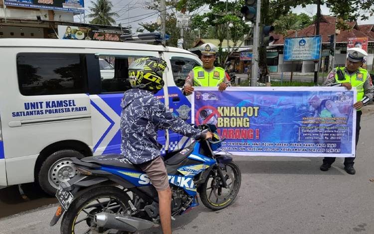 Satlantas Polresta Palangka Raya Nyatakan Siap Tindak Tegas Penggunaan Knalpot Brong