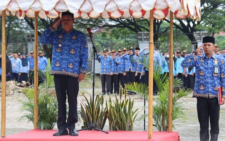 Pj Bupati Seruyan Minta ASN Tingkatkan Kedisiplinan  ?