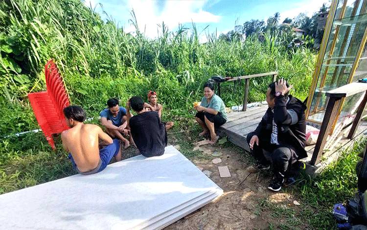 Anggota DPRD Barut Reses di Desa Gandring dan Desa Liang Buah