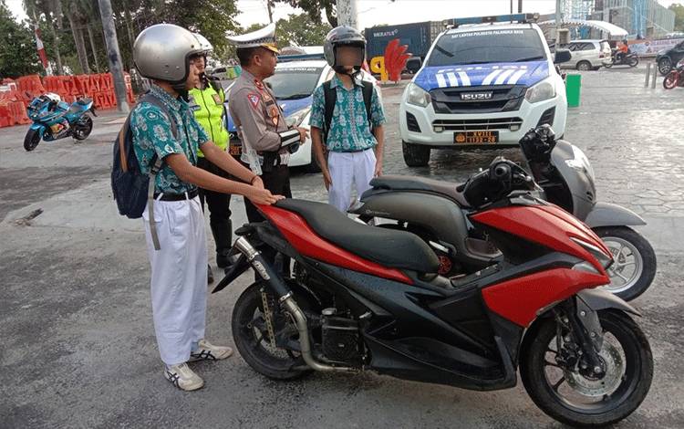 Polresta Palangka Raya Tindak Pengguna Knalpot Brong