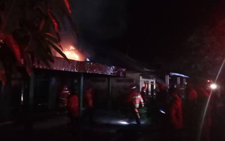 Polisi Selidiki Penyebab Kebakaran Dua Rumah di Sampit?