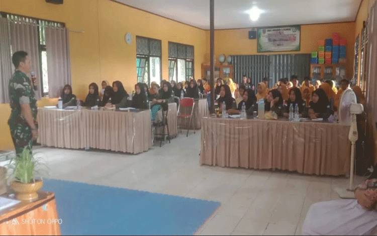Babinsa Bumi Harjo Gelar Pembinaan Wawasan Kebangsaan di Sekolah?