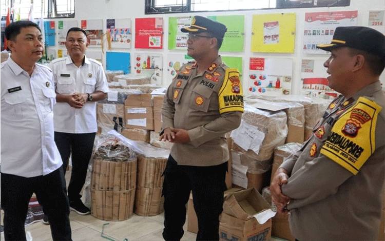 Tim Wasops Itwasda Polda Kalteng Periksa Pengamanan Kantor KPU dan Bawaslu Palangka Raya