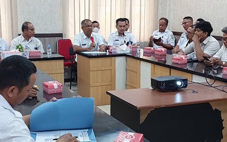 Kesbangpol Kotim Sosialisasikan Aplikasi SISUKAH untuk Pemilu dan Pilkada 2024