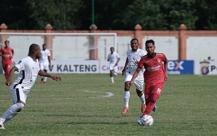 Manager Kalteng Putra Bantah Tunggakan Gaji Dua Bulan  ?