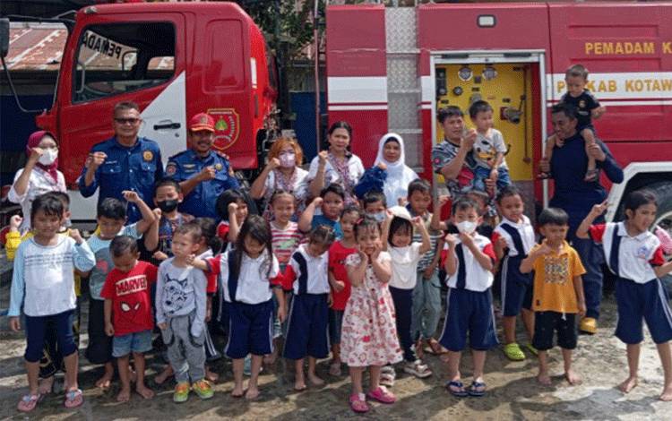 Pentingnya Pemberian Edukasi Pencegahan dan Penanganan Kebakaran Sejak Dini