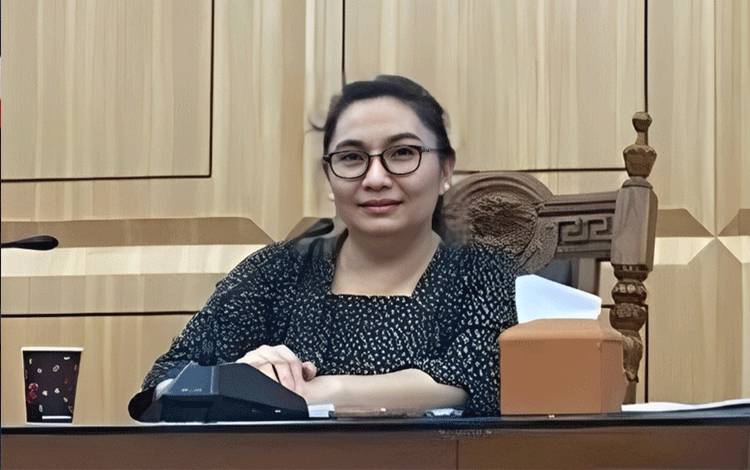 Vina Panduwinata Dorong Pemko Palangka Raya Tingkatkan PAD