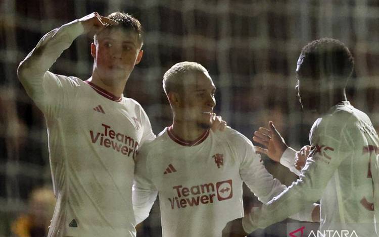 Manchester United dan Liverpool Melaju ke Babak Kelima Piala FA