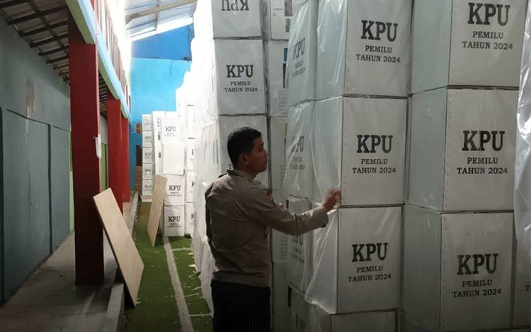 Polresta Palangka Raya Tingkatkan Pengamanan Kantor Penyelenggara Pemilu 2024