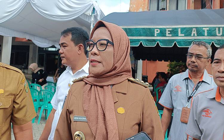 Pemko Palangka Raya Salurkan Bantuan Beras CPP Selama 6 Bulan