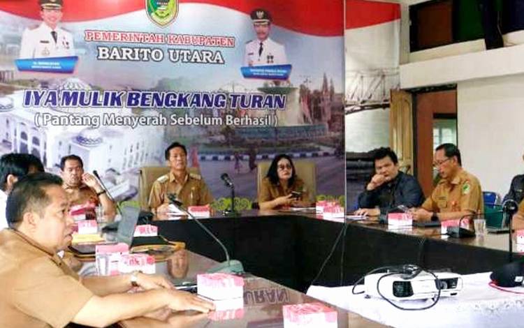 Pj Bupati Barito Utara Ikuti Vicon Rakor Pengendalian Inflasi