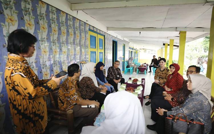 Setelah Empat Kali Lakukan Survei Independen, Kini OJK Gandeng BPS?