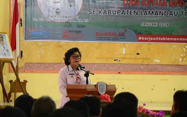 Pj Bupati Lamandaub Buka Raker Camat, Lurah, Kades dan Ketua BPD