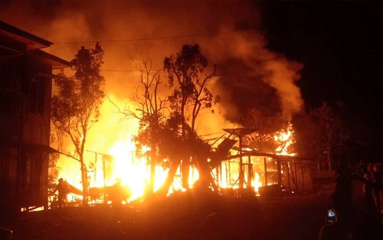 Kebakaran juga Hanguskan Dua Rumah di Rantau Pulut