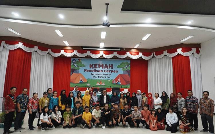 Kemah Penulisan Cerpen Berbahasa Daerah Tunas Bahasa Ibu Tahun 2024