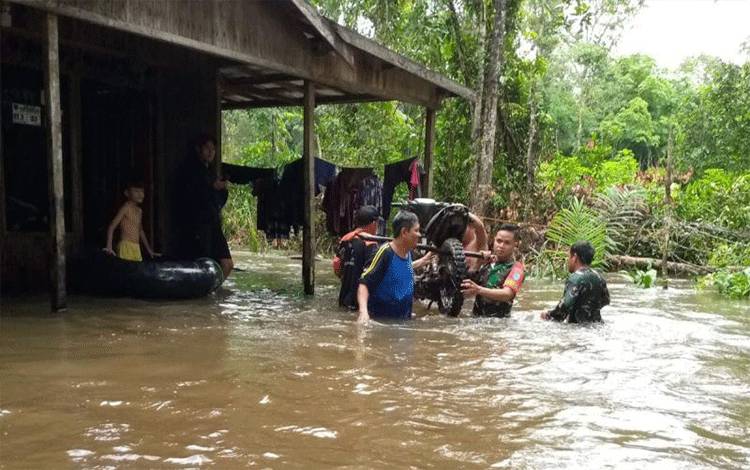 BMKG: Waspada Banjir Akibat Potensi Hujan Lebat Sepekan di Kalteng