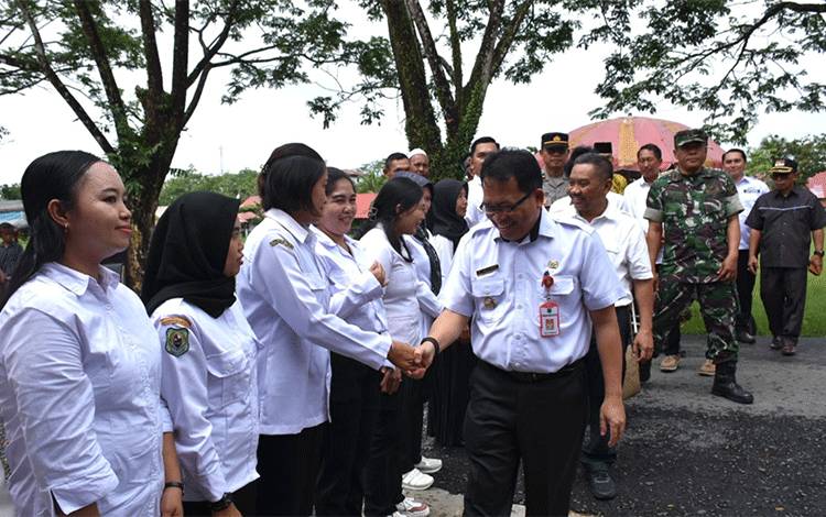 Tenaga Pendidik Diajak Terus Berikan Pendidikan Terbaik Kepada Peserta Didik