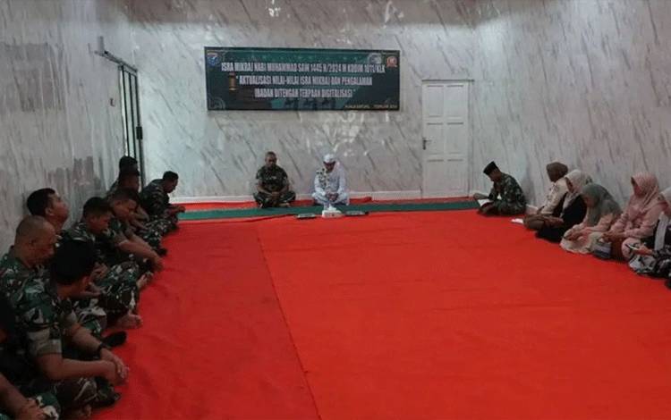 Kodim 1011 Kuala Kapuas Gelar Peringatan Isra Mikraj
