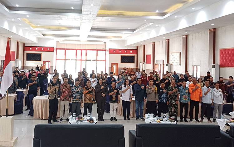 Pemkab Kotim Meminta Perusahaan Buka Akses Jalan untuk Kelancaran Distribusi Logistik Pemilu 2024