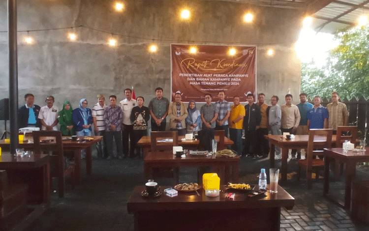 Masuki Masa Tenang, Ini Batas Akhir Pembersihan Alat Peraga Kampanye Pemilu