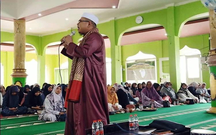 SMAN 5 Palangka Raya Peringati Isra Mikraj 1445 H: Tingkatkan Takwa dan Prestasi dalam Kebaikan