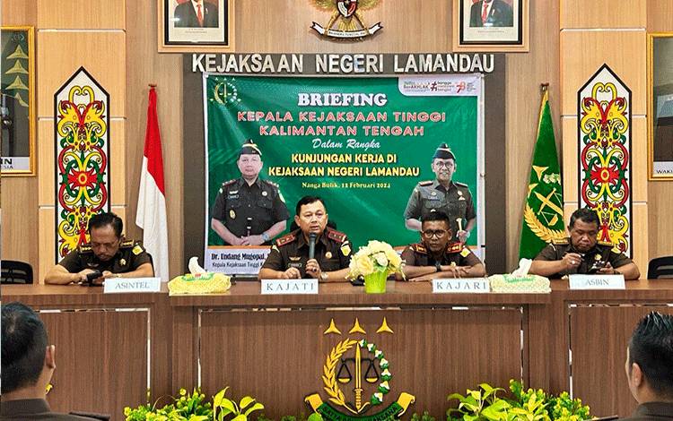 Ini Pesan Kajati Kalteng Saat Kunjungan Kerja ke Kejaksaan Negeri Lamandau