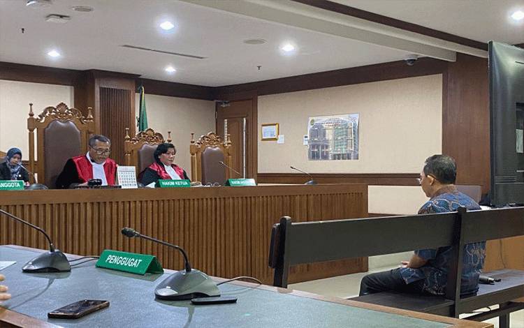 Hakim Tolak Eksepsi Kuncoro Wibowo dalam Kasus Korupsi Bansos