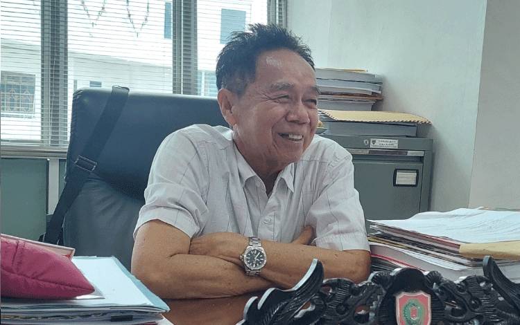 Dukung Damang dan Mantir Adat Dalam Melaksanakan Tugas