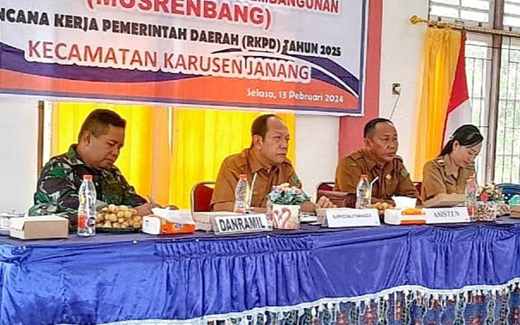 Camat Karusen Janang Sampaikan 111 Usulan Dalam Musrenbangcam