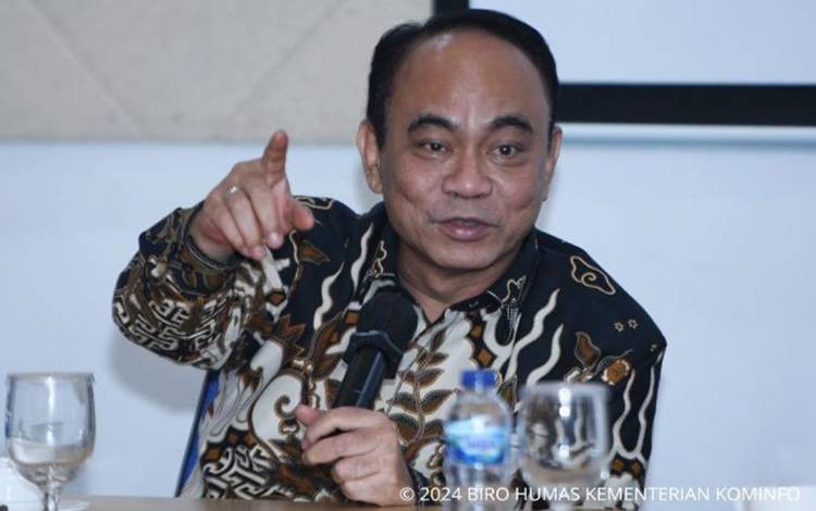 Menkominfo Minta Putus Akses Internet Judi Online ke Kamboja-Filipina